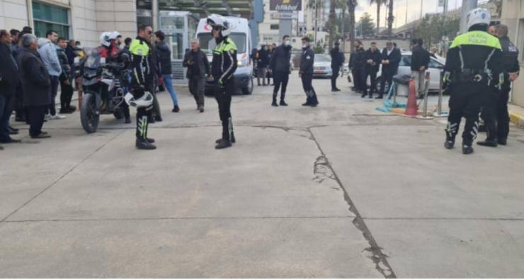 Şanlıurfa’da polise silahlı saldırı