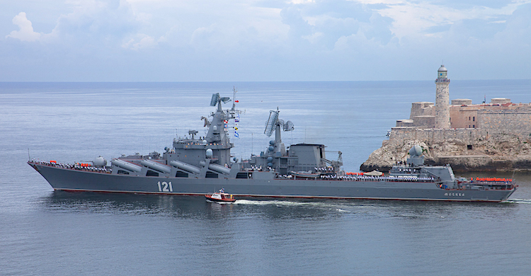 Rus amiral gemisi battı