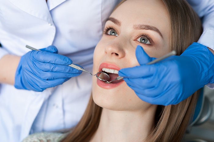 Diş Beyazlatma Tedavisi (Bleaching) Nedir?