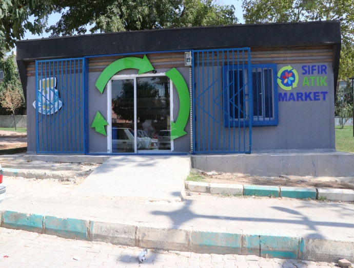 Haliliye’de sıfır atık marketin üçüncüsü açıldı