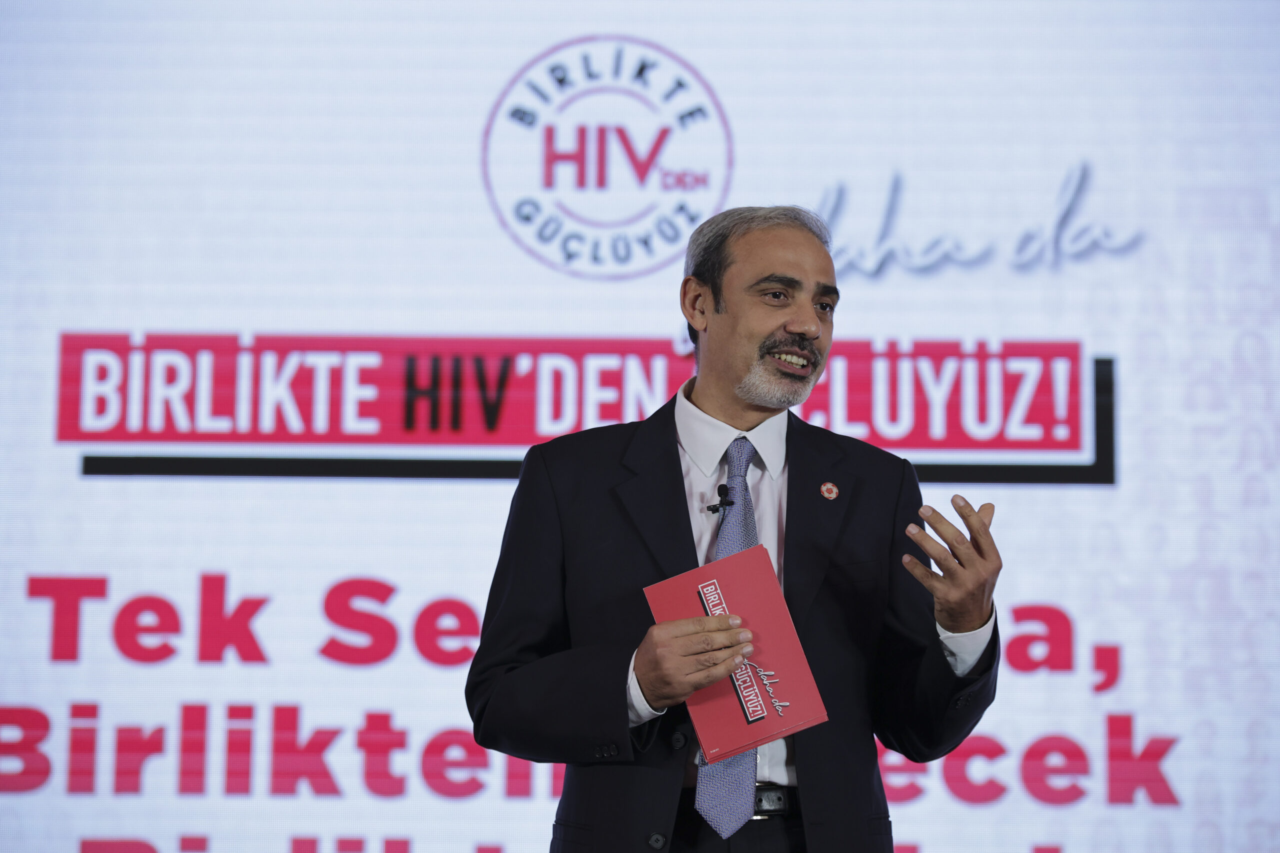HIV Farkındalığını Yükseltmek İçin Tek Ses Oldular