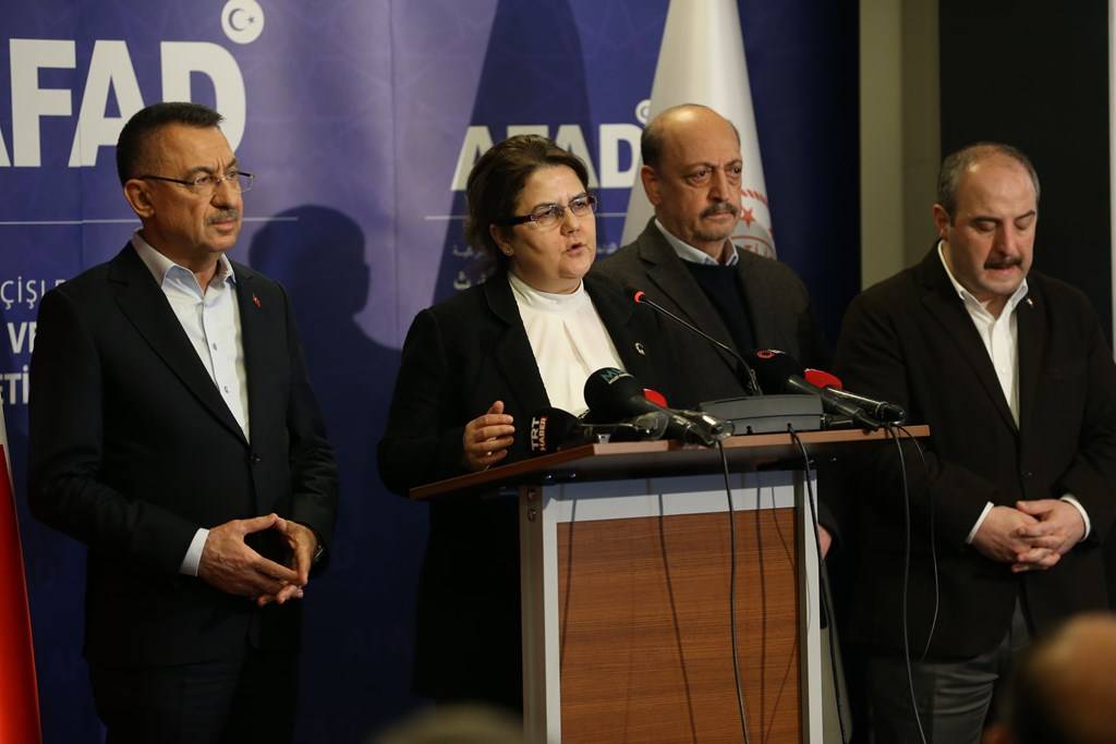 Refakatsiz Depremzede Çocuklar Aile ve Sağlık Bakanlığı Koordinasyonunda Koruma Altında
