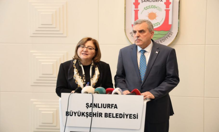 Başkan Beyazgül, “Şehrimizi Hep Birlikte Tekrar Ayağa Kaldıracağız”