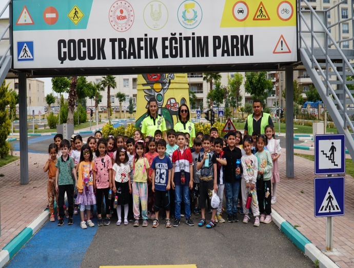 Haliliye Belediyesi, çocuklara trafik kültürünü aşılıyor