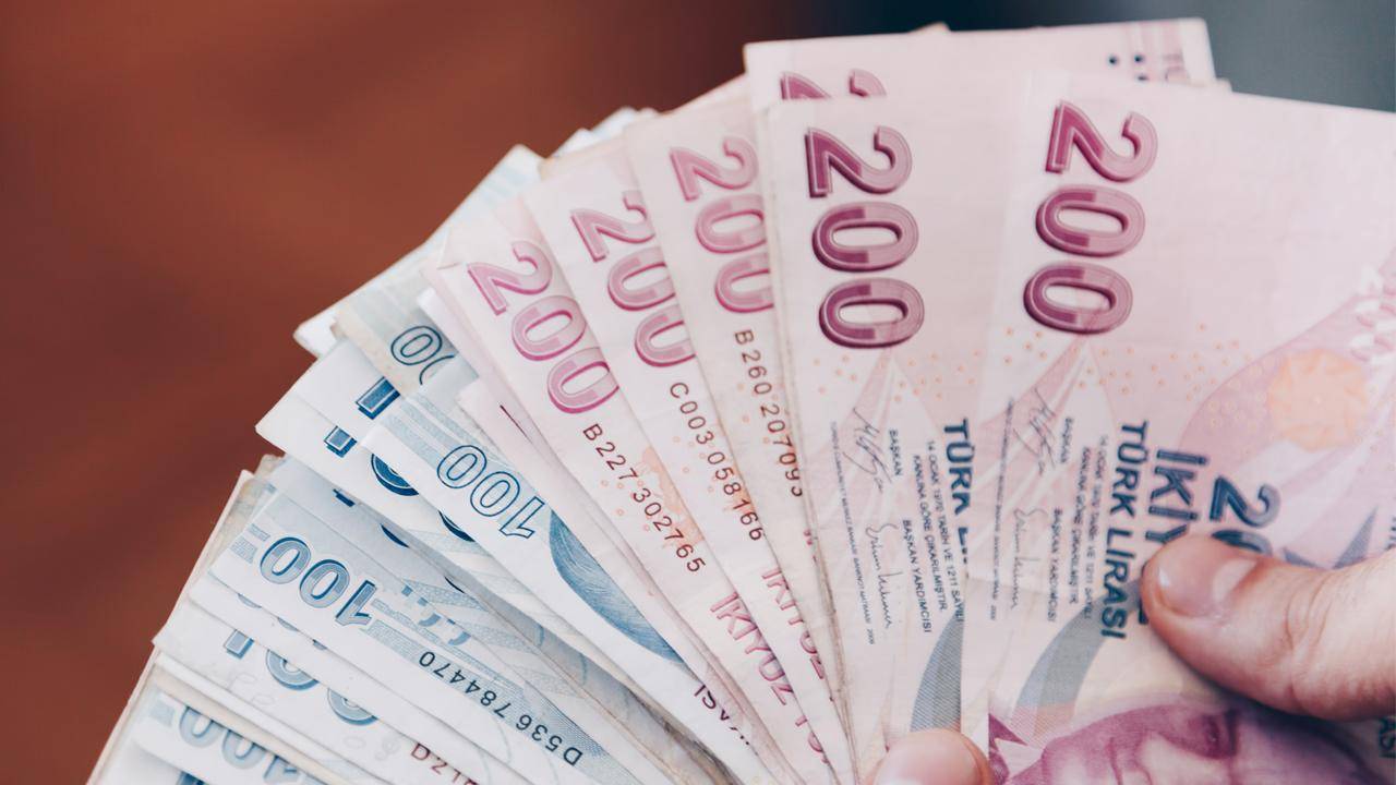 Memur Maaş Zammı Kanun Teklifinde Emekliler Yok!