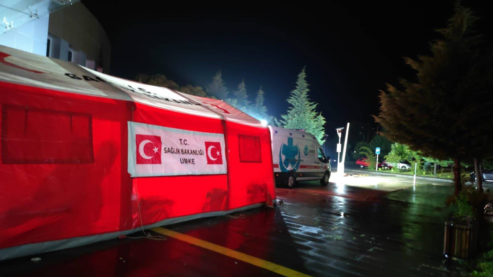 Zonguldak’ta Sel Felaketi, Hastaneler Sular Altında Kaldı!