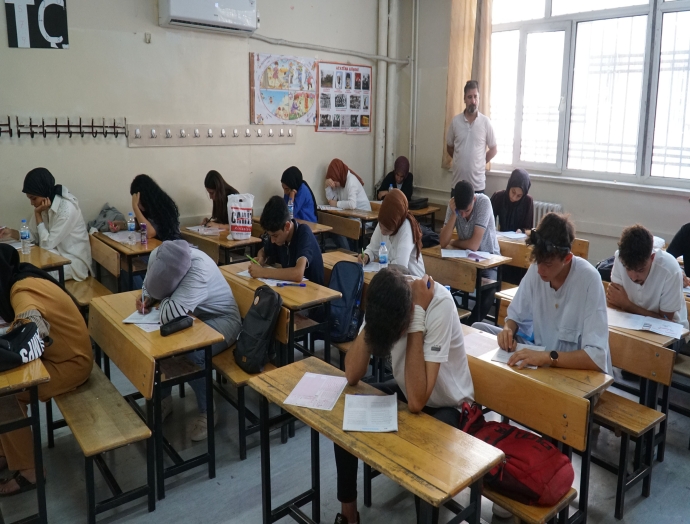 Haliliye Belediyesinden gençlere yönelik ücretsiz deneme sınavları Gündemi