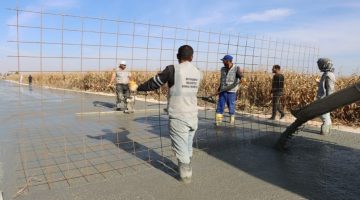 Büyükşehir İle İlçeler Konforlu Ve Uzun Ömürlü Yollara Kavuşuyor