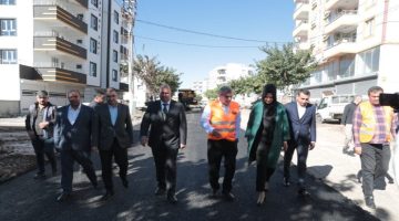 Başkan Beyazgül Ve Başkan Çakmak Asfalt Çalışmasını İnceledi