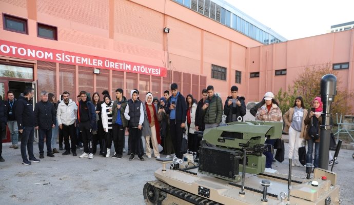 Haliliye Belediyesi gençleri Bilim ve Teknoloji ile tanıştırıyor