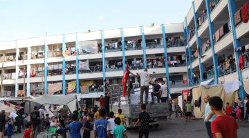 Kızılay Gazze’de Sıcak Yemek Dağıtıyor