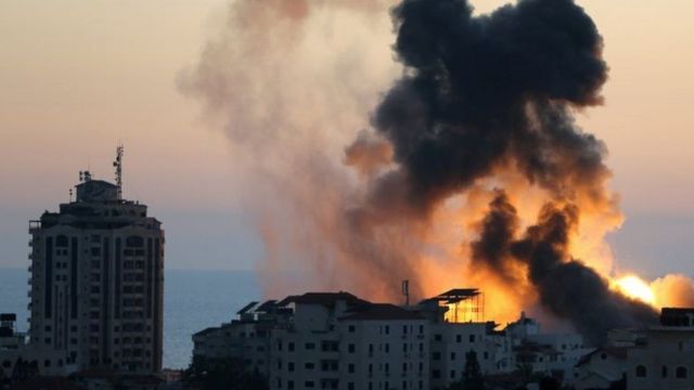 İsrail’den Gazze’ye bir saldırı, İsrail kana doymuyor