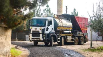 Başkan Özyavuz Meydankapı’da Devam Eden Asfalt Çalışmalarını İnceledi