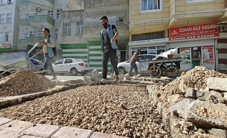 Eyyübiye’de Dokuz Mahallede Sokak Yenileme Çalışması