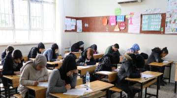 Başkan Canpolat’ın eğitim destekleriyle gençler üniversiteli oluyor