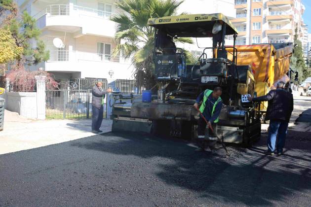 Karaköprü İlçesinde Yollar Yenileniyor