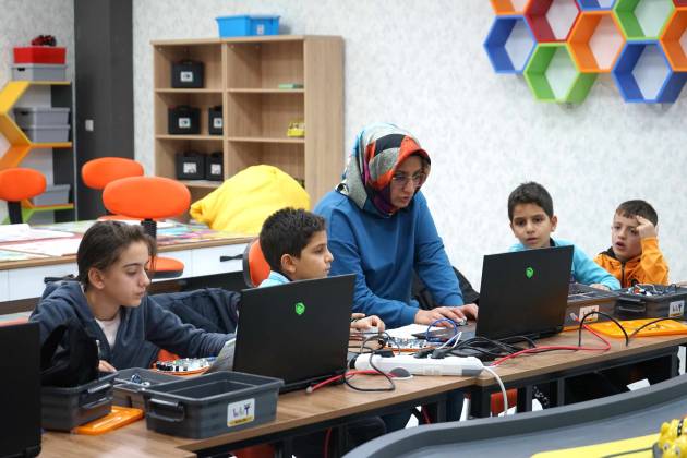 Karaköprü’de Geleceğin Yazılımcıları Yetişiyor
