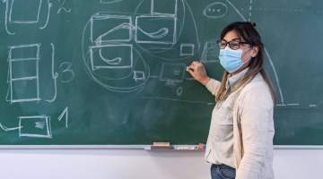 Anayasa Mahkemesi, Pandemi Yönetimini İçişleri Bakanlığı’nın Yasaklama Genelgeleri ile Gerçekleştirilmesini Kanunsuz Buldu