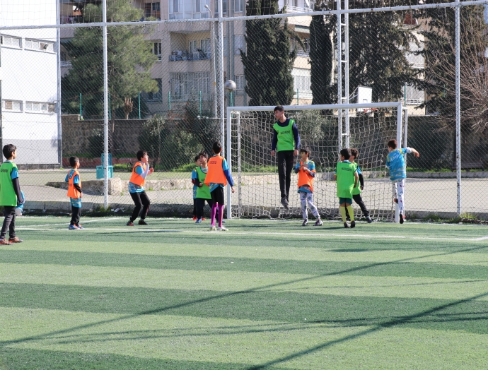 Haliliye Belediyesi Futbol Okulu Miniklerin Adresi oldu