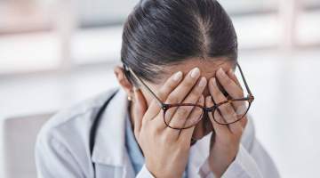 Batı’da 100 Bin Kişiye 346, Doğu’da 151 Hekim Düşüyor !