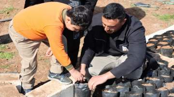 Minik Eller Toprağa Değer Yarınlarımız Yeşerir