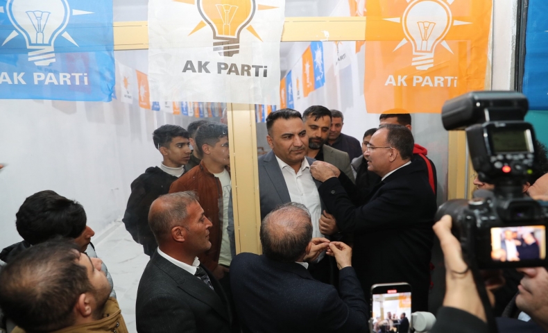 Eyyübiye’de AK Parti’ye Büyük Katılımlar Devam Ediyor