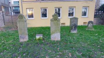 Hannover’de 330 yıllık Türk mezarı