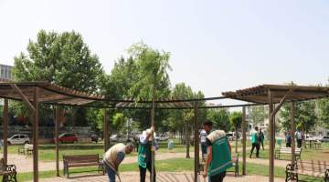 Haliliye Belediyesi ile parklar yaza hazırlanıyor