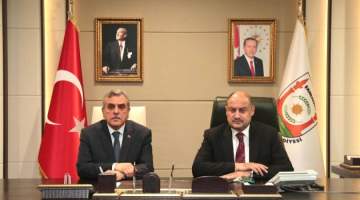 Başkan Mehmet Kasım Gülpınar, Görevi Devraldı