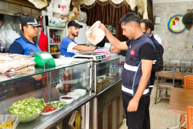 Harran’da Zabıta Ekipleri Fırın, Kasap Ve Lokantaları Denetledi