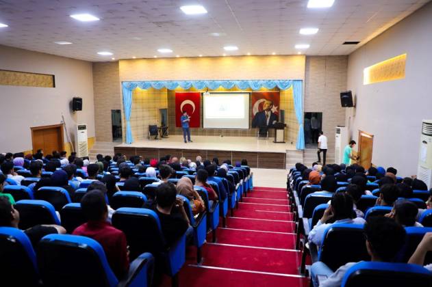 Harran Belediyesi Sınav Öncesi Bonus Hocayı Öğrencilerle Buluşturdu