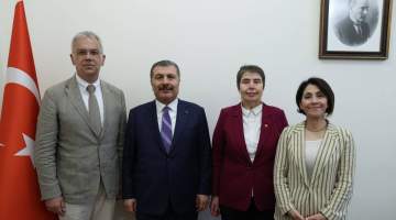 CHP Burdur Diyaliz Heyeti Bakan Koca’yla Görüştü