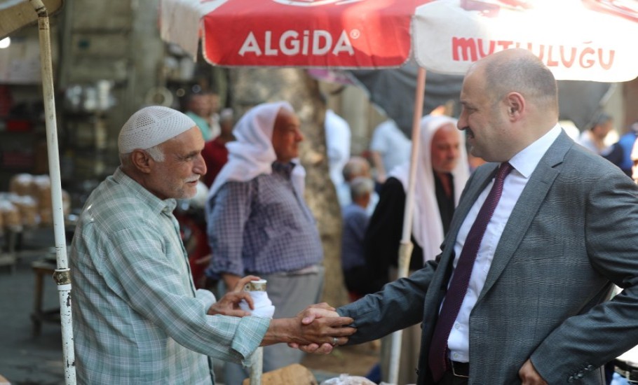 Başkan Mehmet Kasım Gülpınar Esnaf Duasına Katıldı