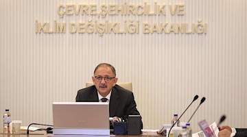 Mehmet Özhaseki bakanlıktan istifa etti