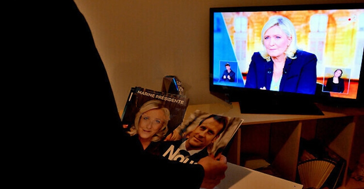 Fransa’da Le Pen kazandı, Macron kaybetti