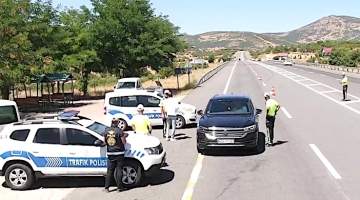 Dört araçtan biri ceza yedi