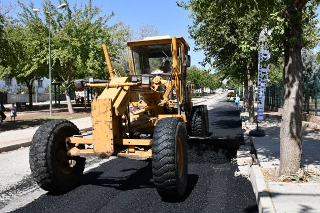 Siverek’te yollardaki bakım ve onarım çalışmaları hızlandırıldı