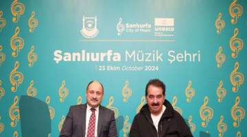 Başkan Gülpınar Ve Tatlıses “Unesco Müzik Şehri Lansmanı” Öncesi Bir Araya Geldi