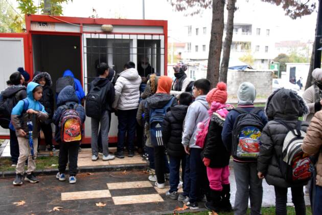 Siverek Belediyesi İki Mahalleye Daha Çorba Dağıtım Noktası Kurdu