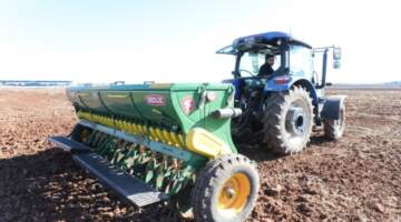 Büyükşehir 90 Dönüm Alanda Nohut Ekimi Yaptı