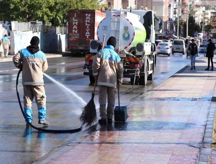 Haliliye cadde ve sokaklarında temizlik seferberliği