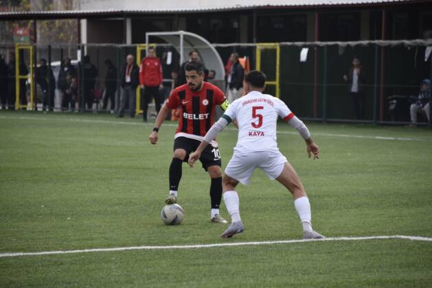 Siverek Belediyespor, Viranşehir Eğitim Gücü’nü 3-0 yendi