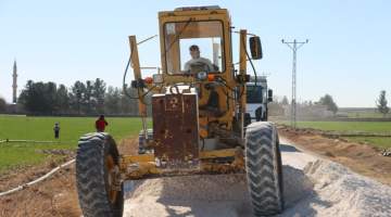 Harran Ve Ceylanpınar Kırsalında Yollar Modernleşiyor