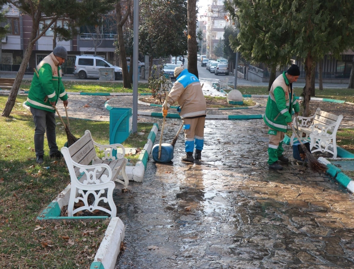 Haliliye Belediyesinin hummalı temizlik çalışması