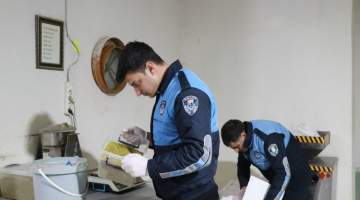 Haliliye Zabıtasından tatlıcılara Ramazan denetimi