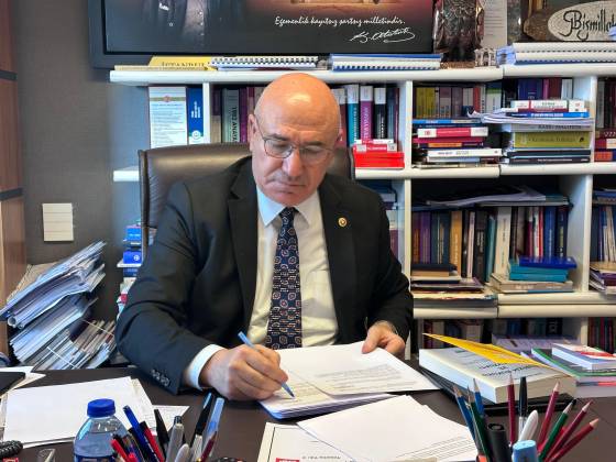 Milletvekili Tanal’dan Harran Üniversitesine Hukuk Fakültesi Talebi