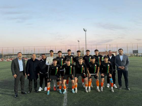 Şanlıurfa Büyükşehir Belediye Spor U18 Takımı Ligi Lider Olarak Kapattı