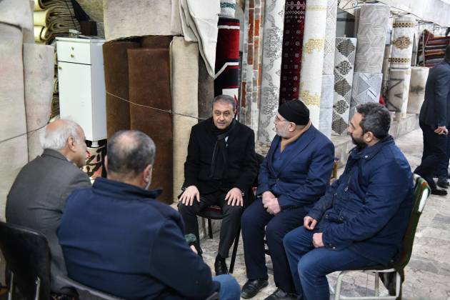 Şanlıurfa Valisi esnafı ziyaret etti