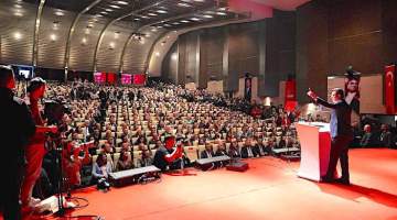 İmamoğlu, Cumhurbaşkanlığı yarışını fiilen başlattı