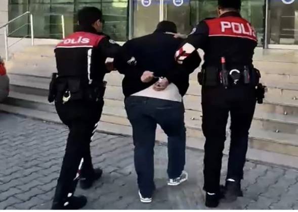 Şanlıurfa’da 15 Yıl Hapis Cezasıyla Aranan Firari Yakalandı